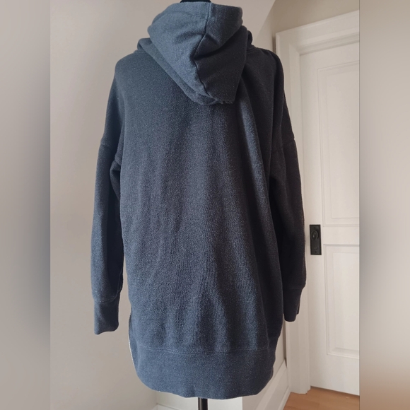 Aerie dark grey oversized hoodie! - Picture 5 of 8